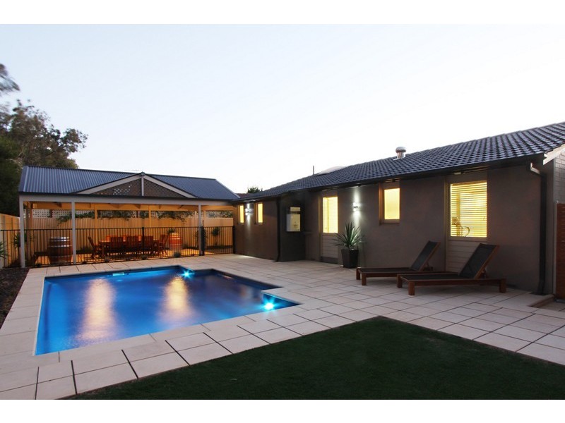 18 McLean Court, Novar Gardens SA 5040