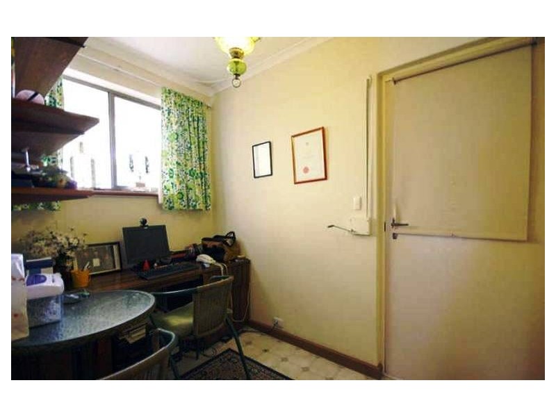 25a Oliphant Avenue, Marion SA 5043