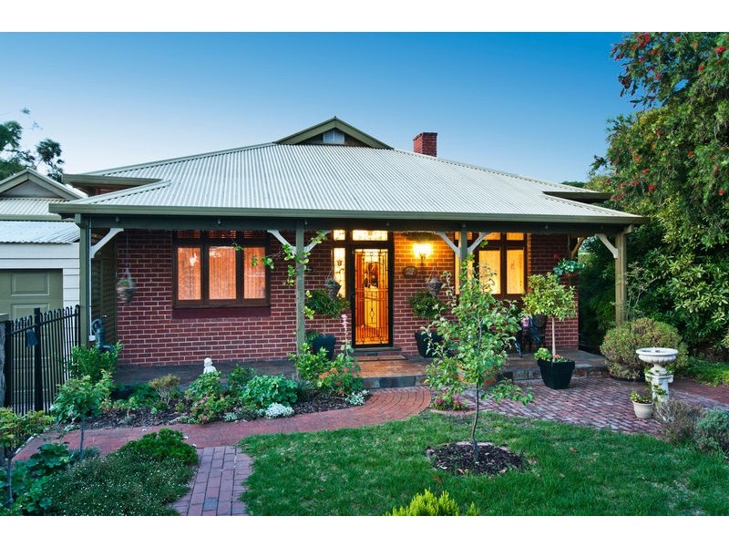 27 Russell Street, Glenelg North SA 5045