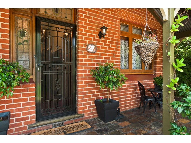 27 Russell Street, Glenelg North SA 5045