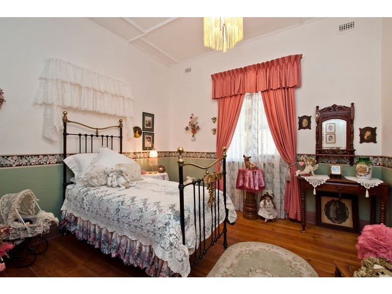 27 Russell Street, Glenelg North SA 5045