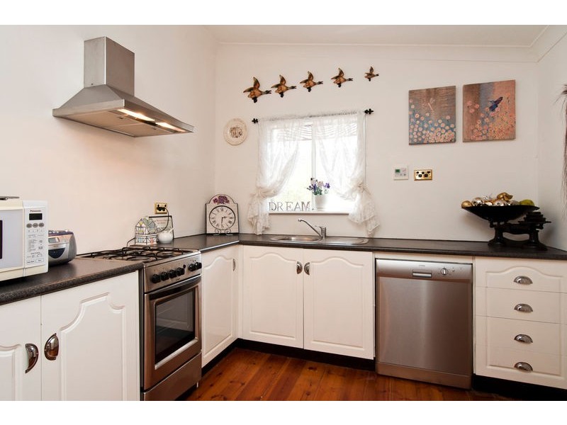 27 Russell Street, Glenelg North SA 5045