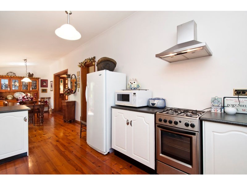 27 Russell Street, Glenelg North SA 5045