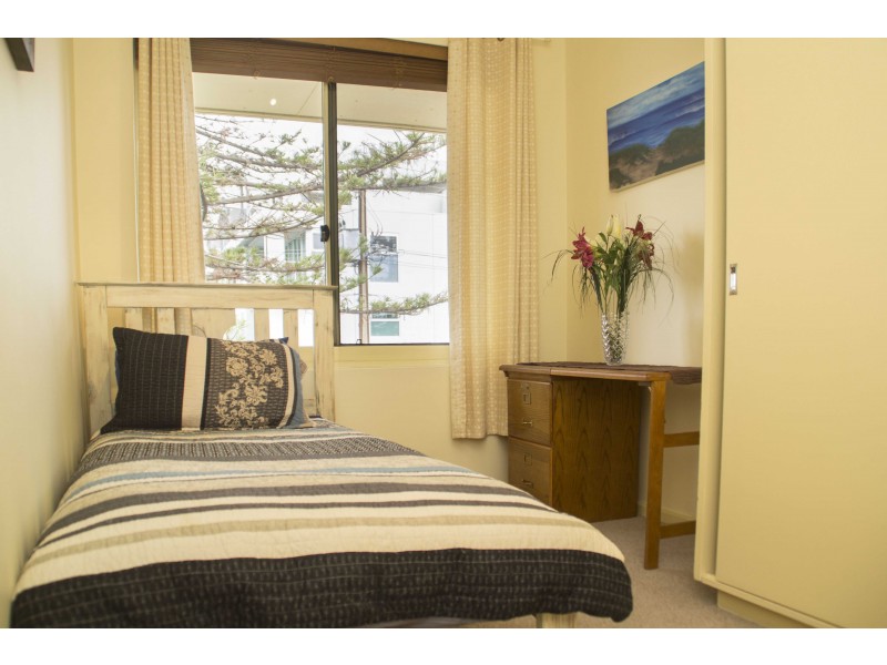 8/11 Adelphi Terrace, Glenelg North SA 5045