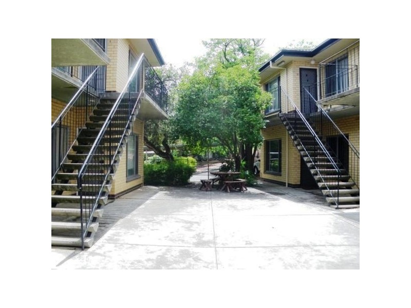 4 /1-3 Flagstaff Road, Darlington SA 5047