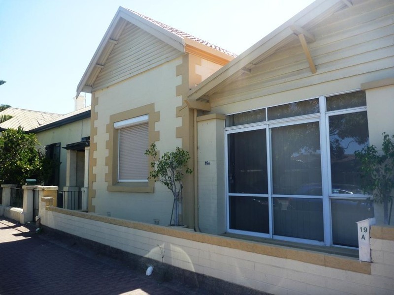 19A Augusta Street, Glenelg SA 5045