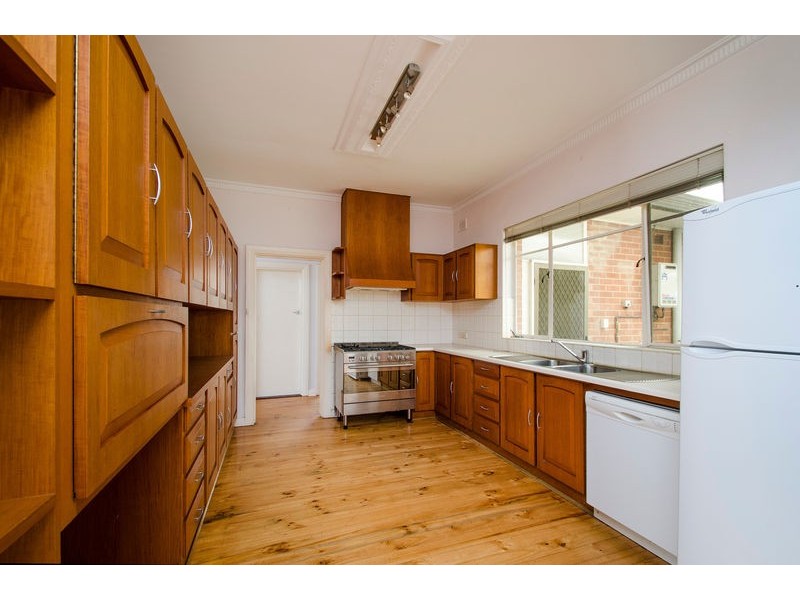 16 Wood Street, Kurralta Park SA 5037