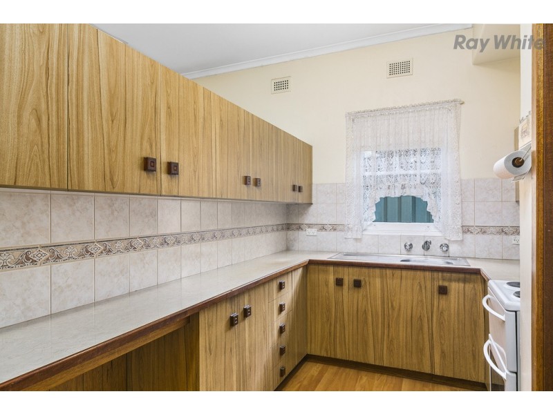 18 Bransby Ave, North Plympton SA 5037