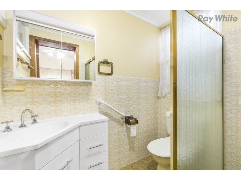 18 Bransby Ave, North Plympton SA 5037