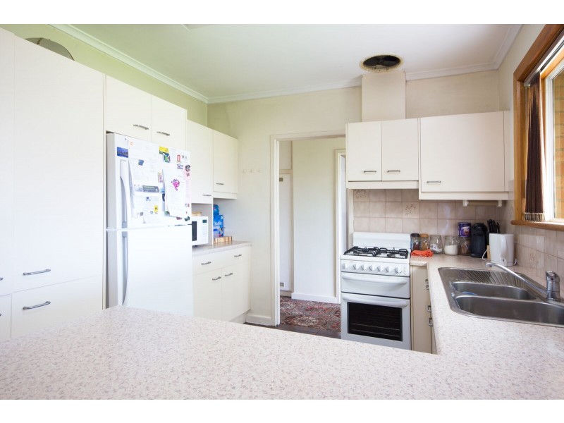 25 Barry Road, Oaklands Park SA 5046