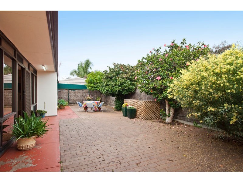 12 Saratoga Drive, Novar Gardens SA 5040