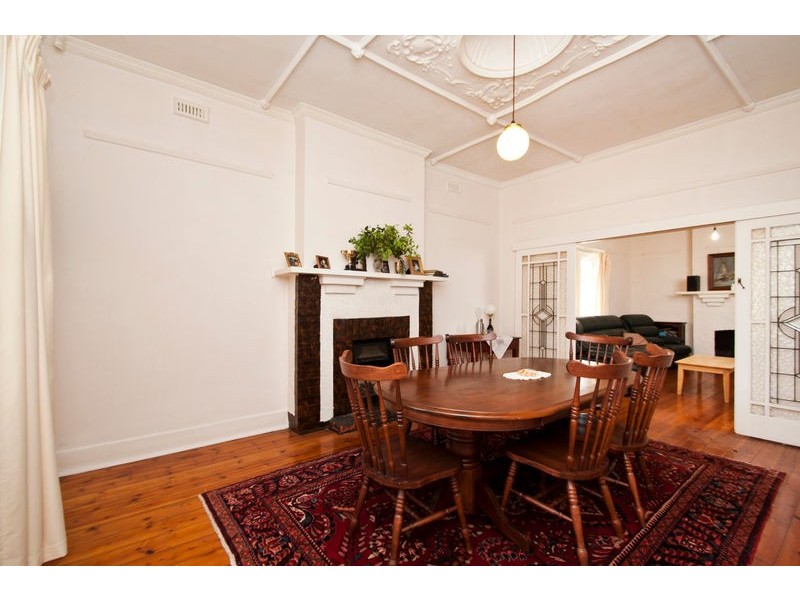 35 Glengyle Terrace, Glandore SA 5037