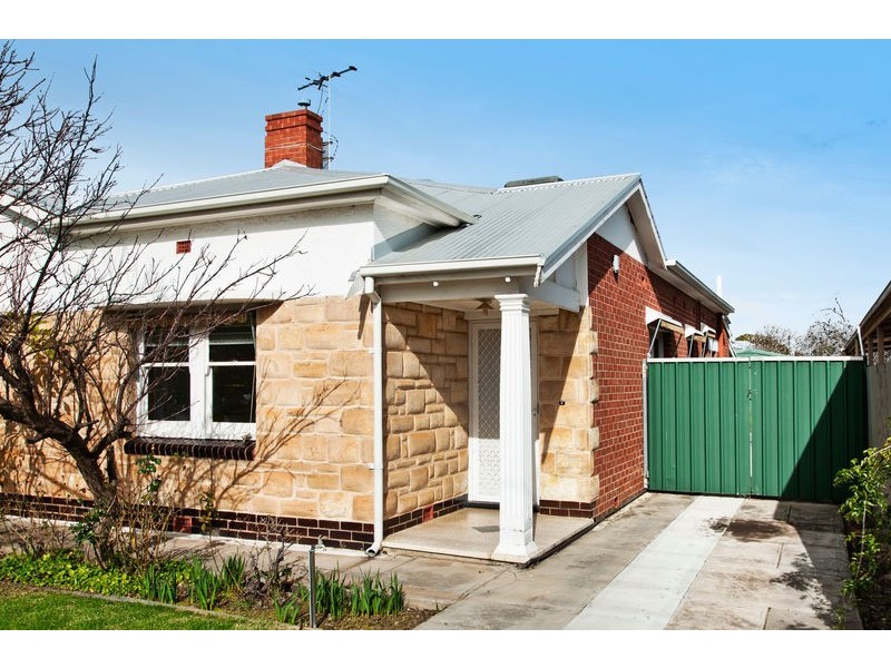 38 Pleasant Avenue, Glandore SA 5037