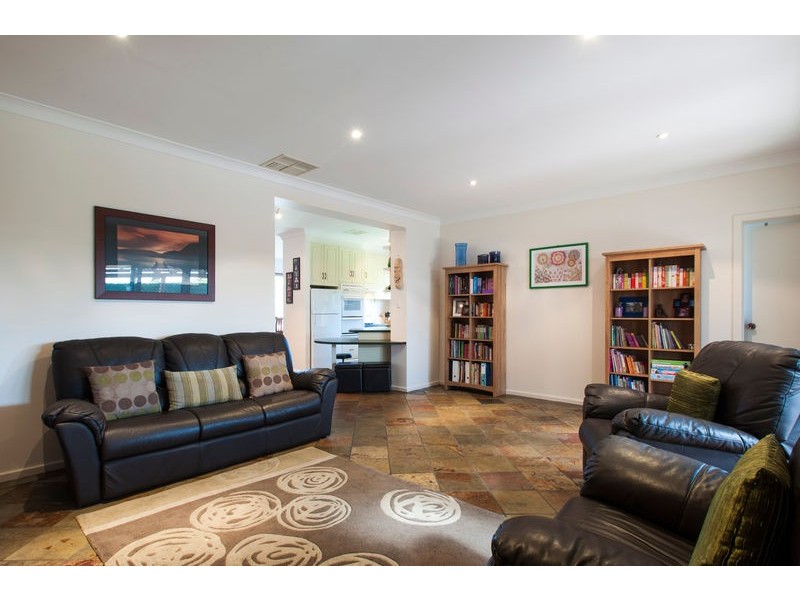 77 Castle Street, South Plympton SA 5038