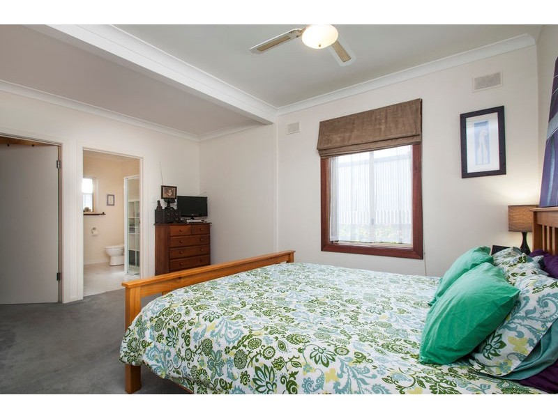 77 Castle Street, South Plympton SA 5038