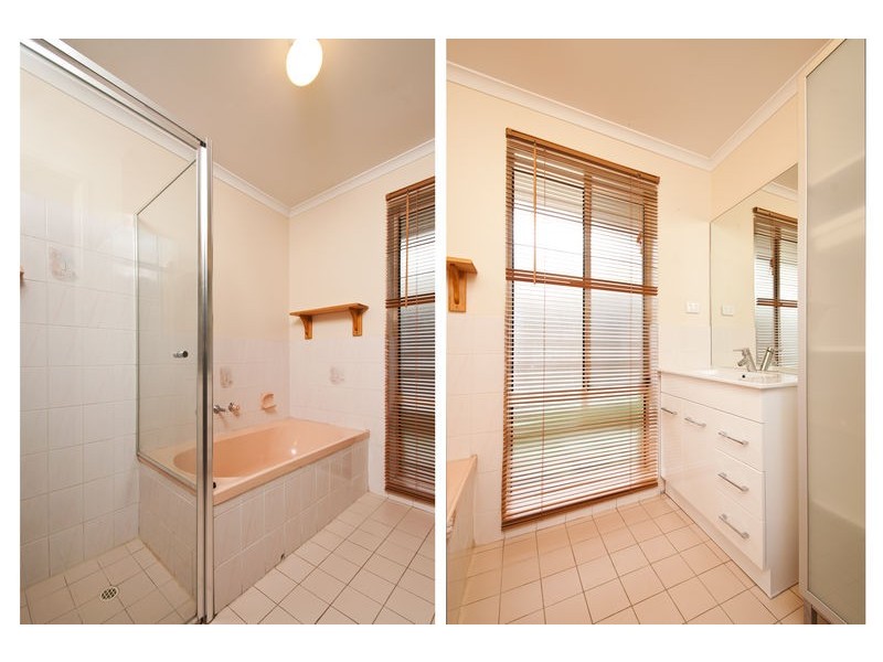 10 Woodland Grove, Aberfoyle Park SA 5159