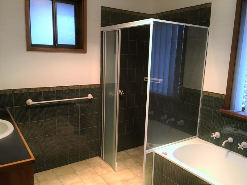 17 Bartlett Drive, Novar Gardens SA 5040