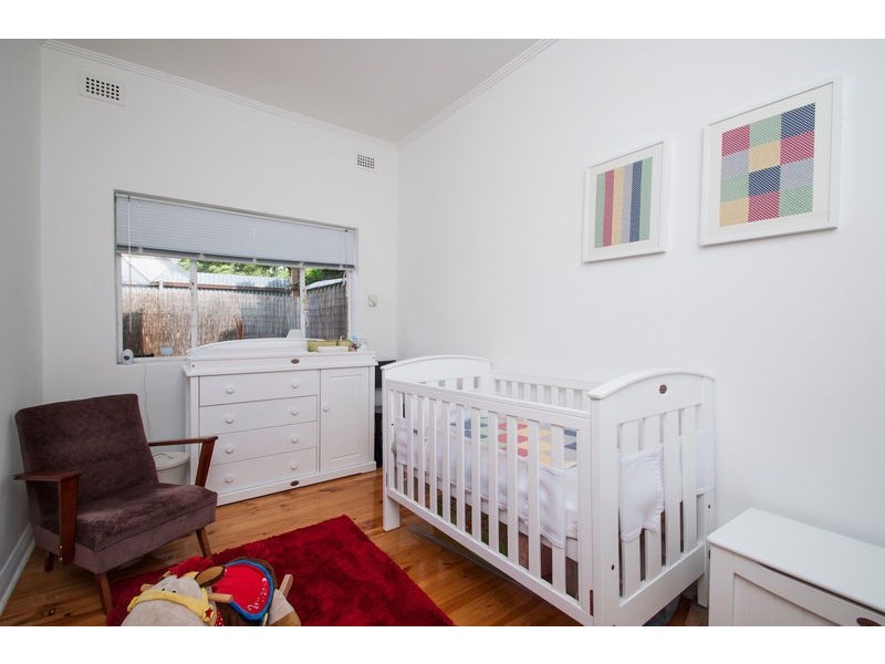 10/34 Almond Grove, Glandore SA 5037