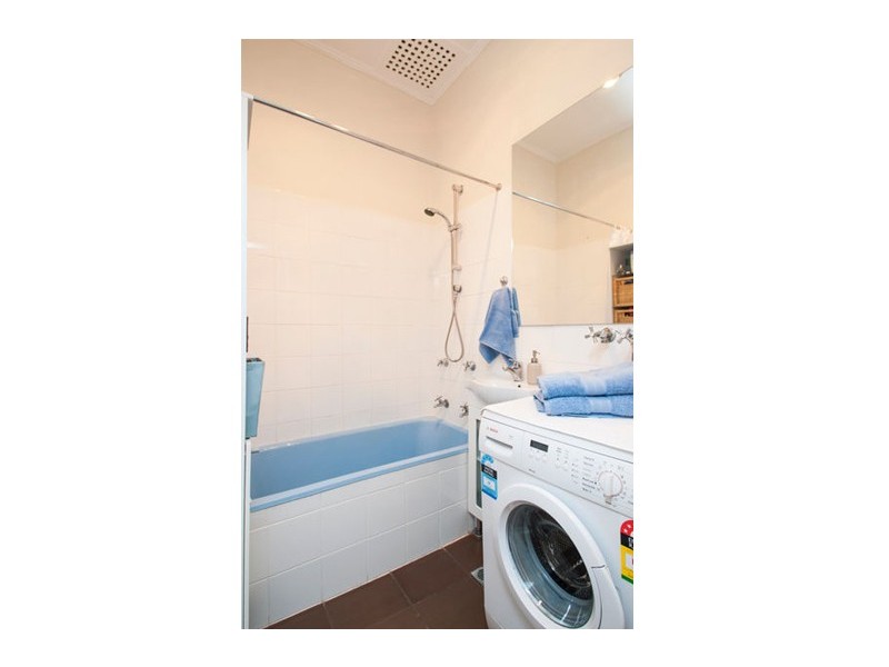 10/34 Almond Grove, Glandore SA 5037