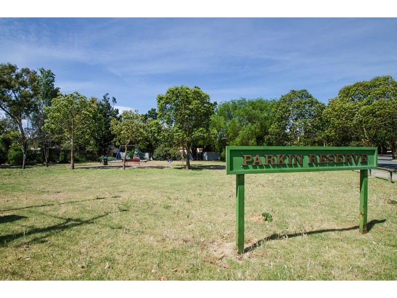 10 Neston Avenue, North Plympton SA 5037