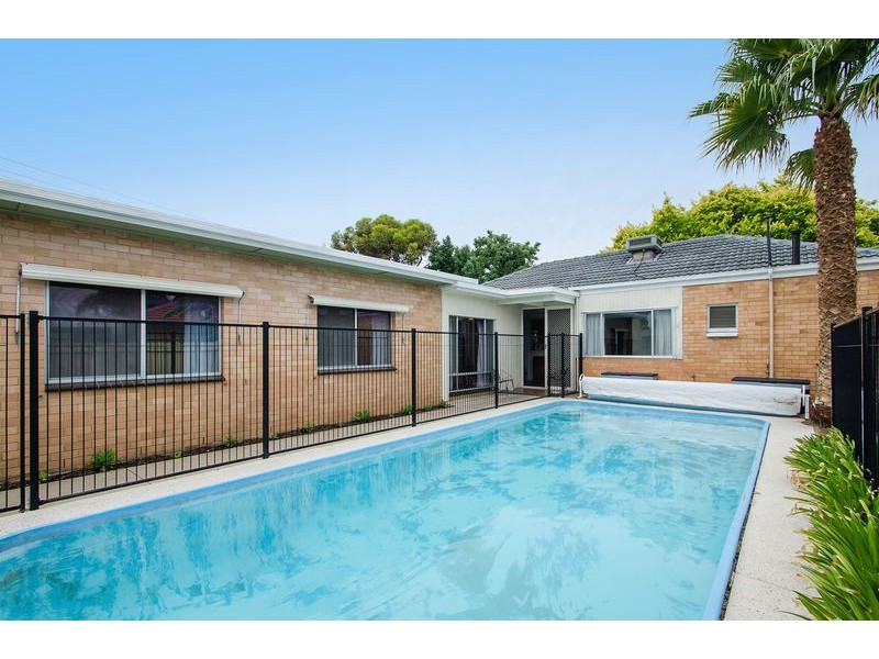 1 Thomas Street, South Plympton SA 5038