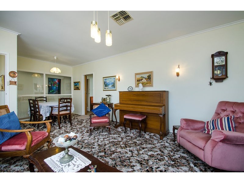 16 Avalon Road, Marion SA 5043