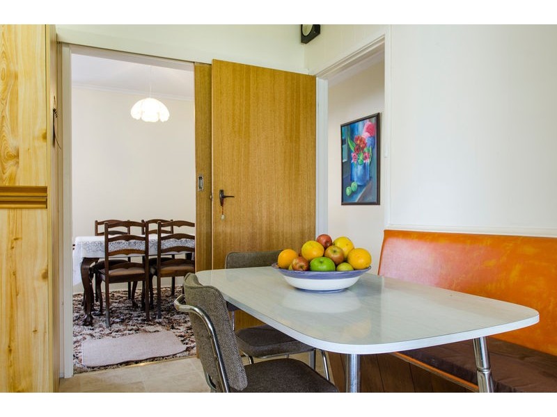 16 Avalon Road, Marion SA 5043