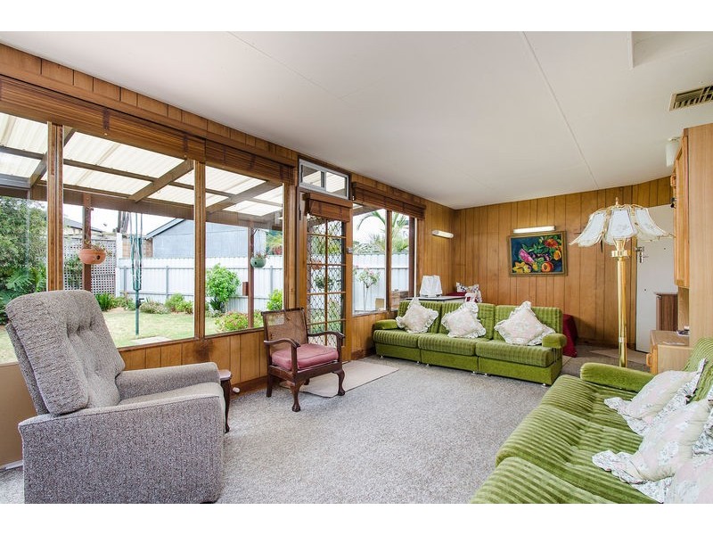 16 Avalon Road, Marion SA 5043