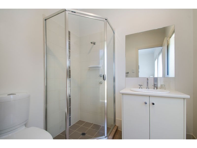 2/12 Cowra Crescent, Park Holme SA 5043