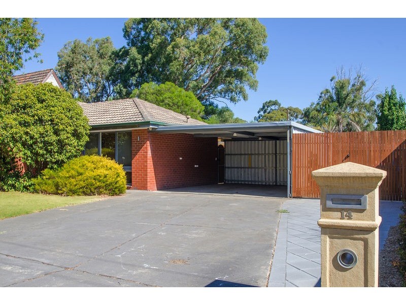 14 Vynland Drive, Flagstaff Hill SA 5159