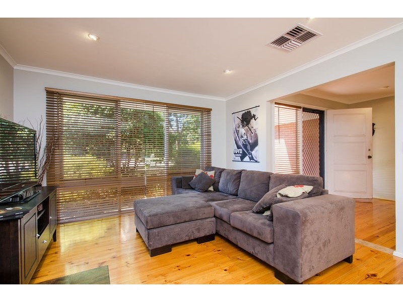 14 Vynland Drive, Flagstaff Hill SA 5159