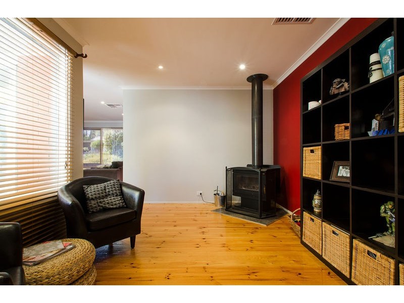 14 Vynland Drive, Flagstaff Hill SA 5159