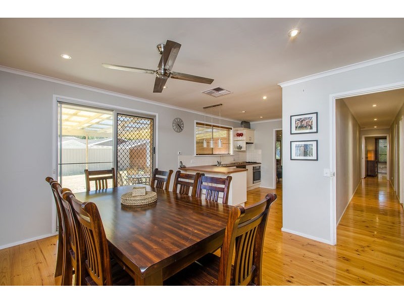 14 Vynland Drive, Flagstaff Hill SA 5159