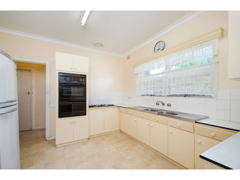 18 Baltic Avenue, West Beach SA 5024