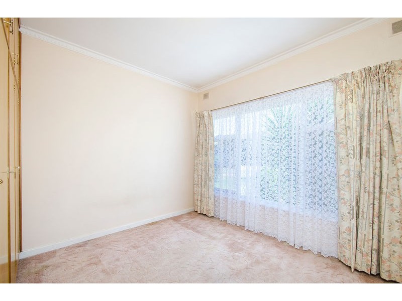 18 Baltic Avenue, West Beach SA 5024