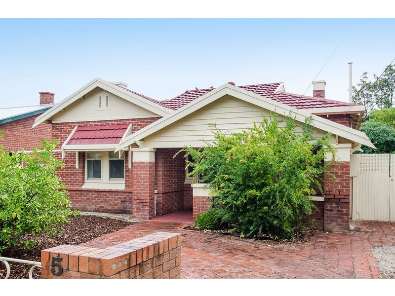 5 Garland Street, Glandore SA 5037