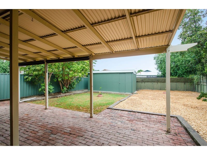 5 Garland Street, Glandore SA 5037