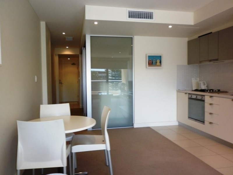 807/19 Holdfast Promenade, Glenelg SA 5045