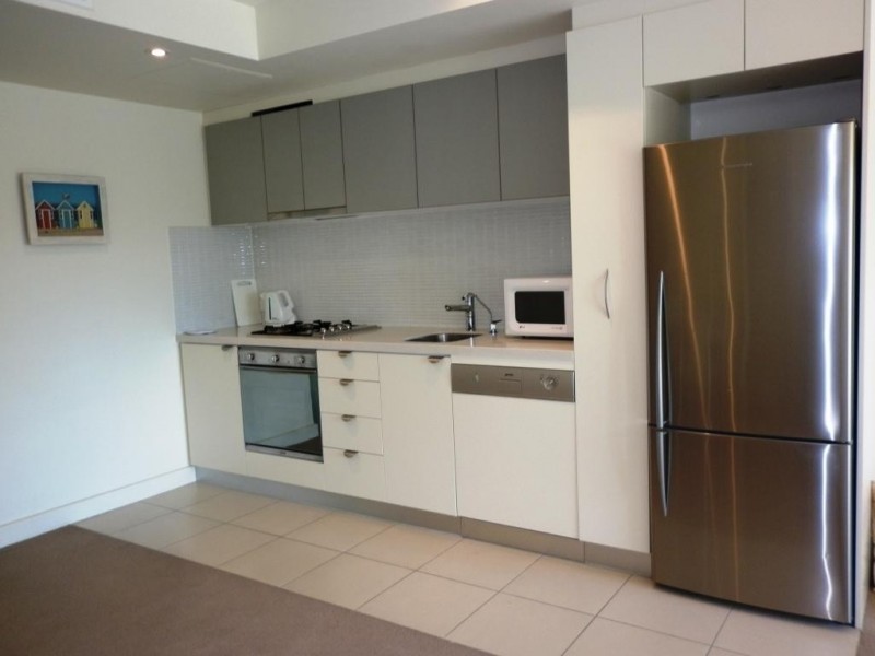 807/19 Holdfast Promenade, Glenelg SA 5045