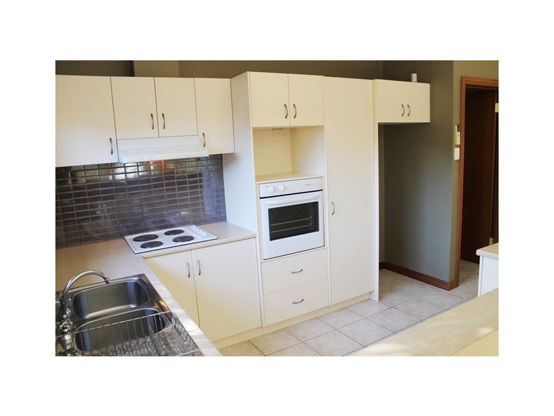 11a Rotorua Avenue, Park Holme SA 5043