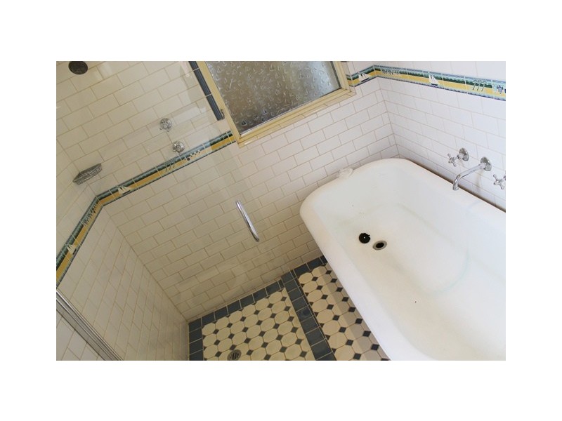 17 Attrill Avenue, Hilton SA 5033