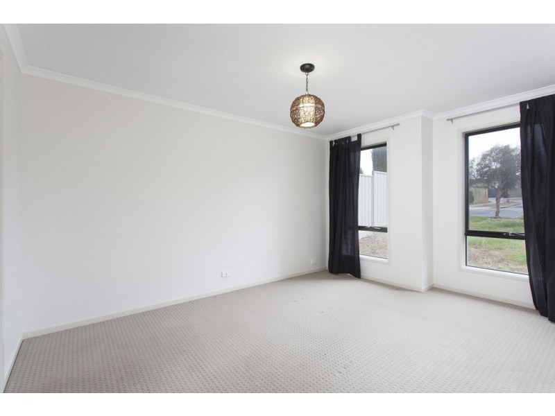 19 Ramsay Avenue, Seacombe Gardens SA 5047