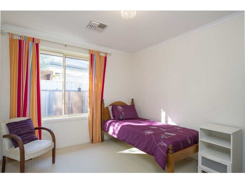 21 Eurunderee Avenue, Seacombe Gardens SA 5047