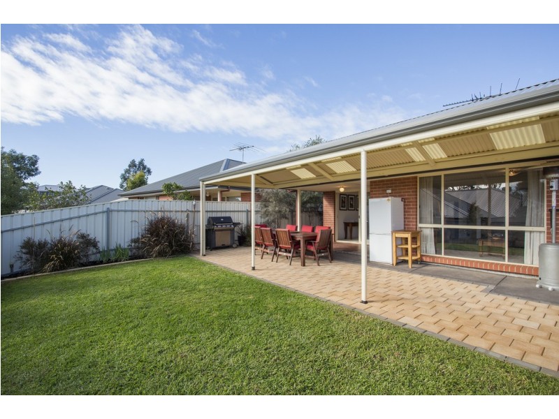 21 Eurunderee Avenue, Seacombe Gardens SA 5047