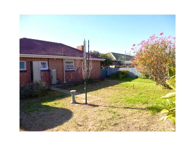 2 Pensford Court, Camden Park SA 5038