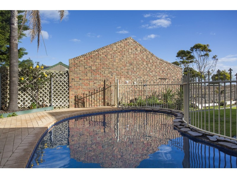 27 Beeches Road, Hallett Cove SA 5158