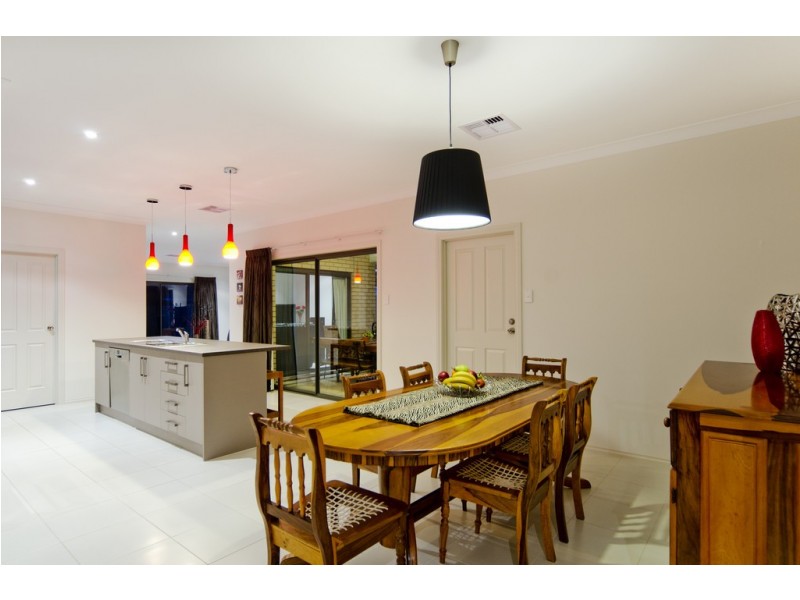 6 Narkunda Street, Glandore SA 5037