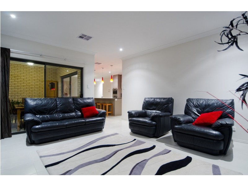 6 Narkunda Street, Glandore SA 5037