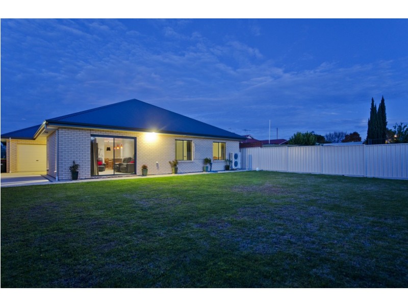 6 Narkunda Street, Glandore SA 5037