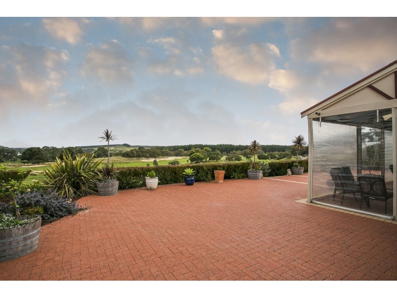 22 George Francis Drive, Mount Compass SA 5210